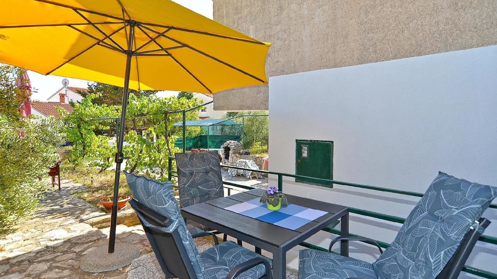Ferienwohnung Fuer 2 Personen Ca 53 Qm In Vinkuran, Istrien Istrische Riviera 0*, Vinkuran